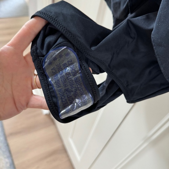 Zara Ruffle Swimsuit - Picture 3 of 6